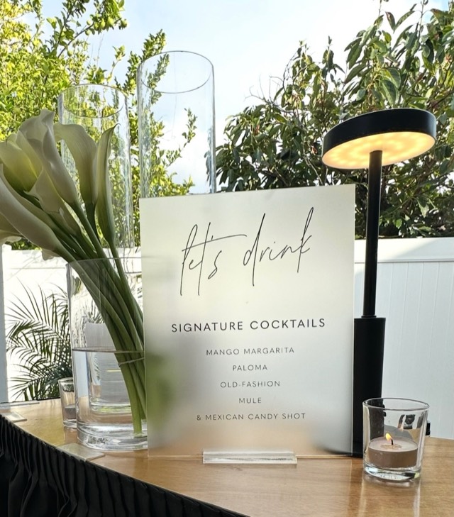 Minimalist luxury reception — elegant table setting with ivory blooms and crystal stemware, image 12 of 14 — Lux Events by Michelle